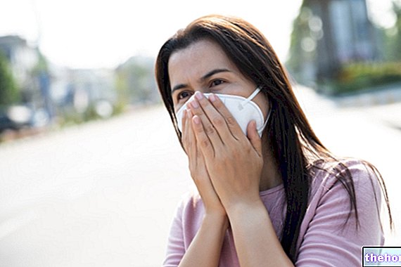 Masques et allergies aux pollens : comment se comporter ?