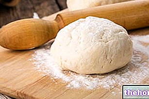 Pastri serbuk pendek: resipi, sifat pemakanan dan peranan dalam diet - manisan