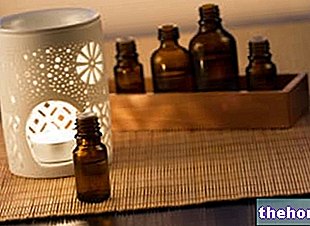 Aromaterapia: curación con aceites esenciales - medicina alternativa