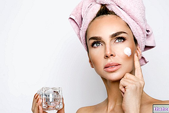 Crème visage à l'acide hyaluronique : laquelle choisir - produits de beauté