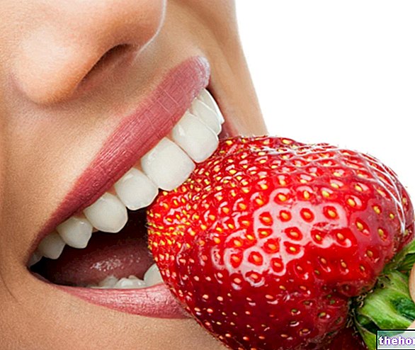 Remedies for Yellow Teeth - teeth-health