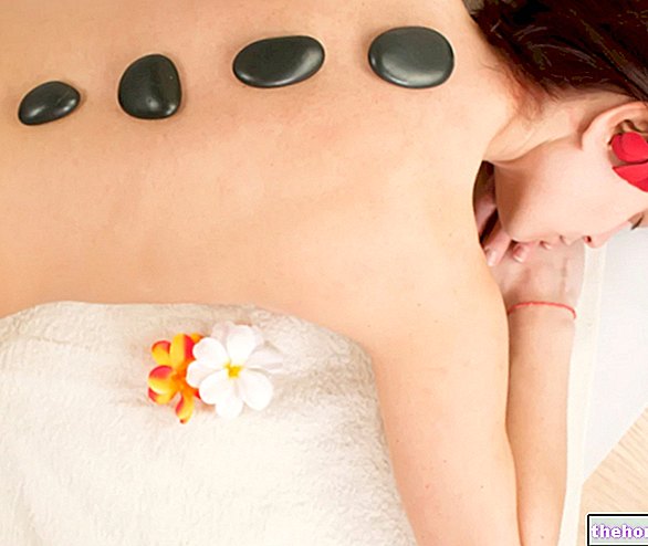 Massage Lomi Lomi : Comment se pratique-t-il ? - techniques-de-massage